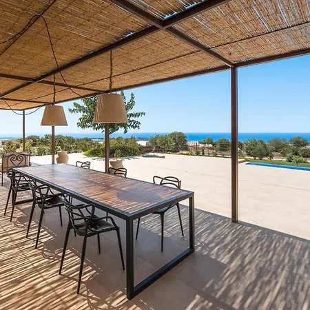 Вилла Gelso Bianco